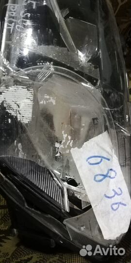 Фара левая WV Polo 5 рестайл