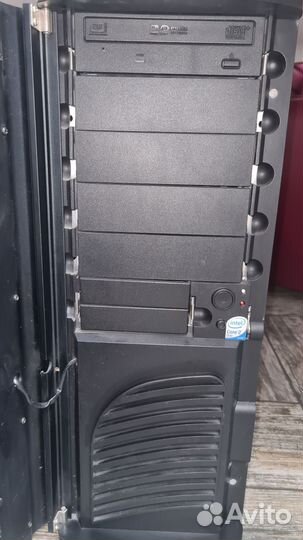 Компьютер средней мощности. Phenom x4Radeon 7800