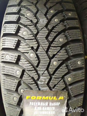 Pirelli Formula Ice 215/70 R16