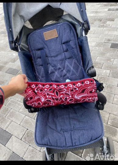 Коляска maclaren