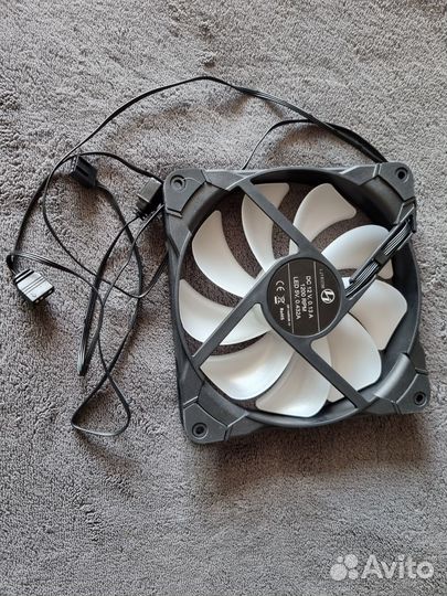 2 вентилятора 140мм PWM RGB