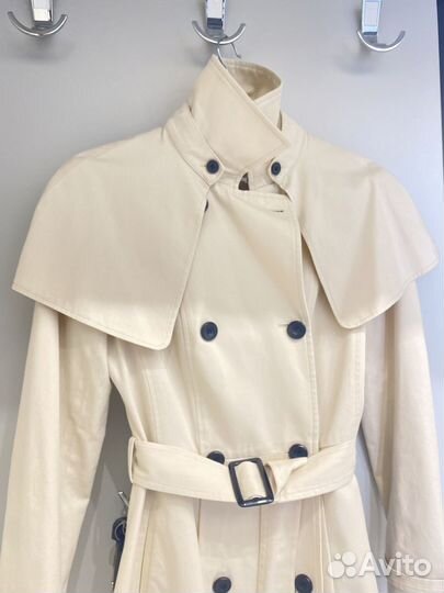 Плащ женский