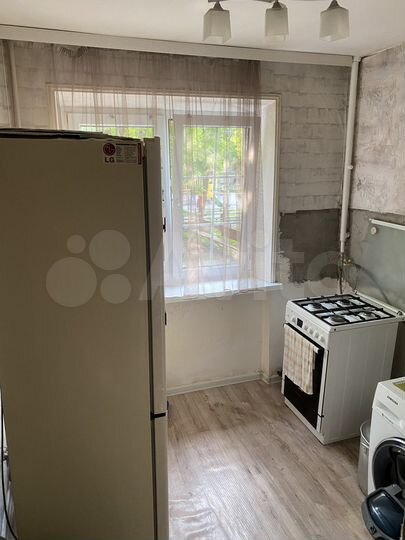 2-к. квартира, 60 м², 1/5 эт.