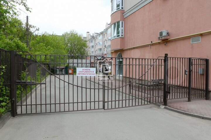 3-к. квартира, 130,4 м², 6/6 эт.