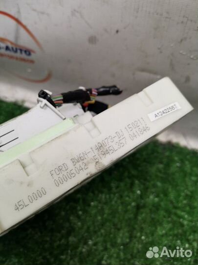 Блок предохранителей Ford Focus 3 хетчбек 1.6 pnda