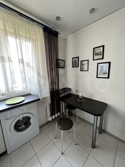 2-к. квартира, 43 м², 1/5 эт.