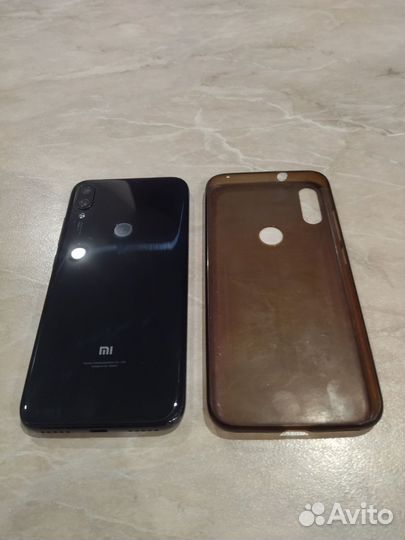 Xiaomi Mi Play, 4/64 ГБ