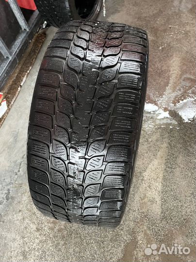 Bridgestone Blizzak LM-25 225/40 R18 и 255/35 R18