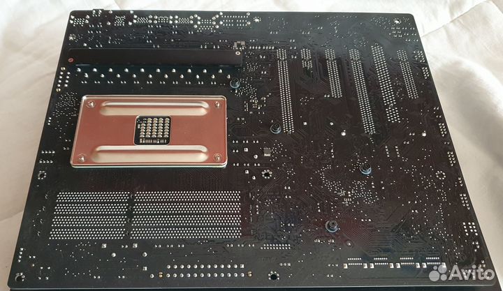 Отличный набор asus Sabertooth 990FX+16Gb Сorsair