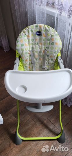 Детский стульчик для кормления chicco