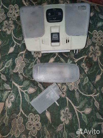 Плафон света в салоне на мерседес 210