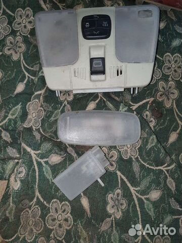 Плафон света в салоне на мерседес 210