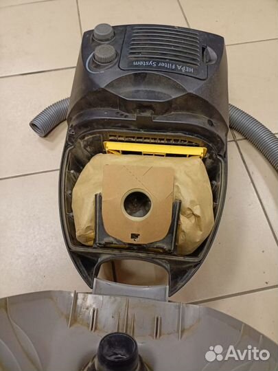 Пылесос Samsung SC4046 на запчасти