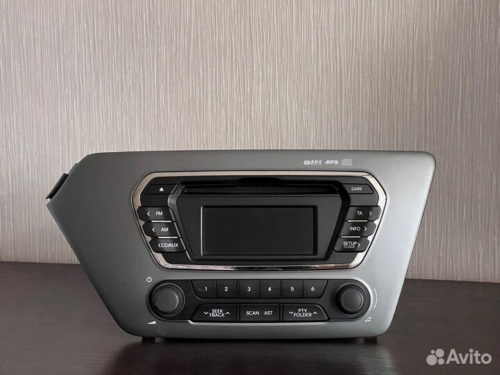 Штатная магнитола на kia rio 3