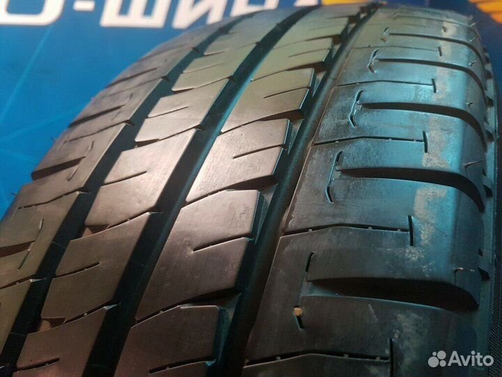 Michelin Agilis 215/60 R17