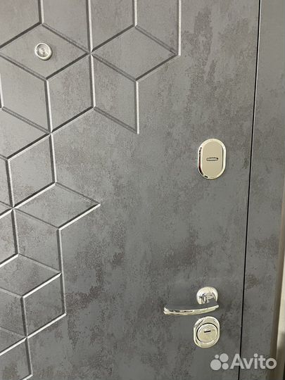 Входная дверь металлическая, мдф/ мдф