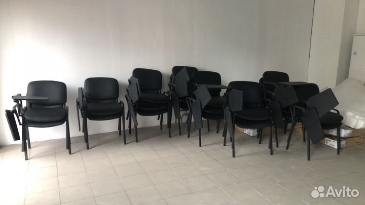 Стулья со столиком (с пюпитром)