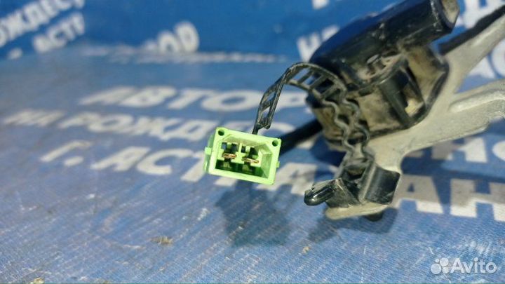 Шаговый двигатель печки Audi A8 седан ABZ 1996