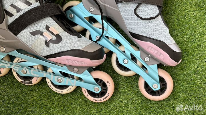 Роликовые коньки женские Reaction R300W