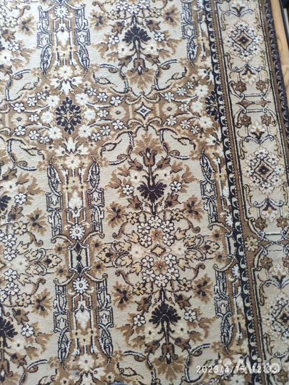 Шерстяные ковры бу