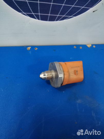 Датчик давления с топливной рампой ccta cawa cawb