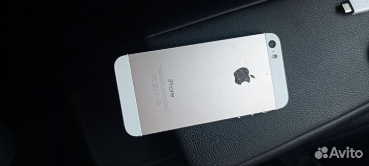 iPhone 5S, 16 ГБ
