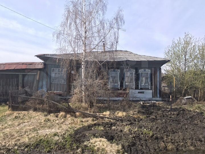 Дом 56 м² на участке 5 сот.