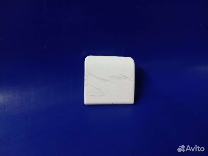 Заглушка крюка mercedes w203