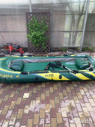Надувная лодка intex seahawk 4