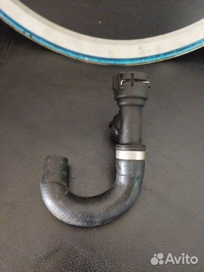 Патрубок системы охлаждения Bmw 3 E92