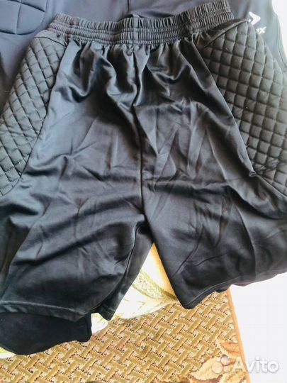 Вратарская форма футбольная