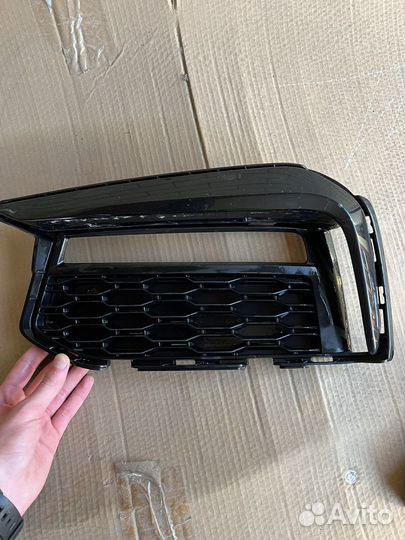 Решетка бампера bmw5 g30 M-пакет