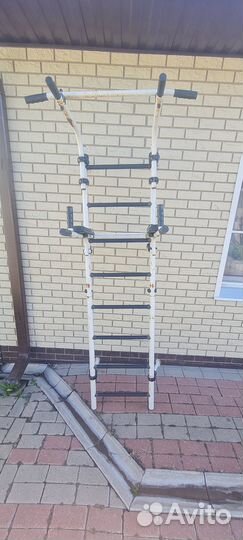 Лестница с турником и Брусьями