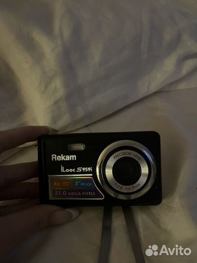 Компактный фотоаппарат мыльница