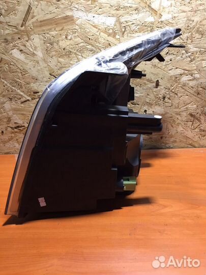 Фара Правая На Форд Транзит