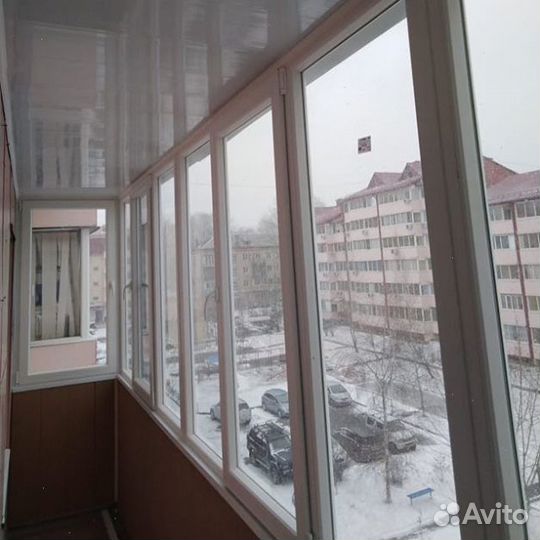 Пластиковые окна. Остекление частных домов