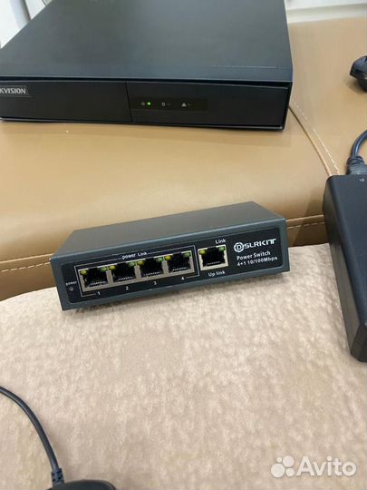 Регистратор hikvision