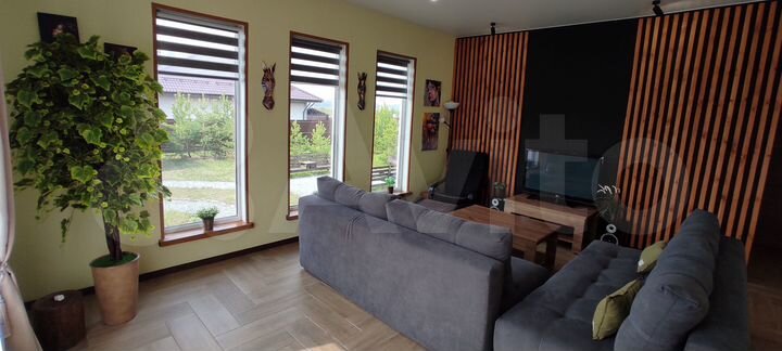 Коттедж 147 м² на участке 12 сот.