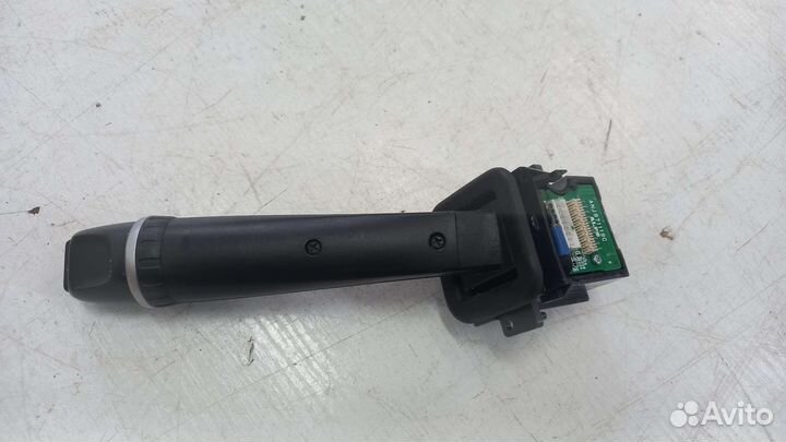 Переключатель дворников правый Volvo XC90