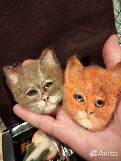 Брошки Котики