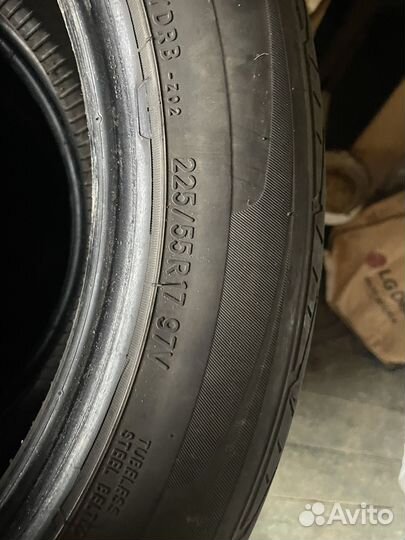 Toyo DRB 225/50 R17