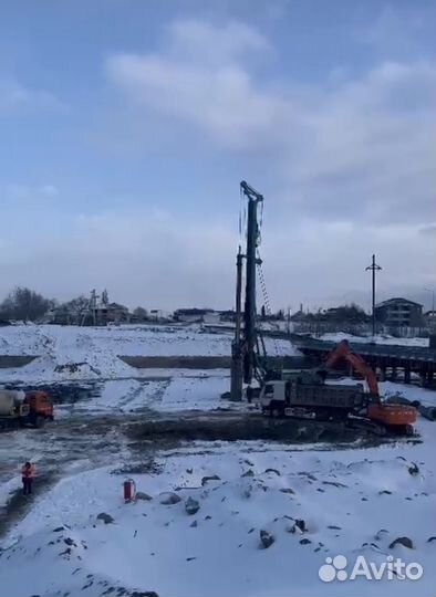 Механизированная срубка свай