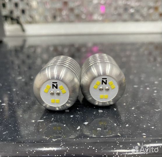 Светодиодная лампа заднего хода P21W