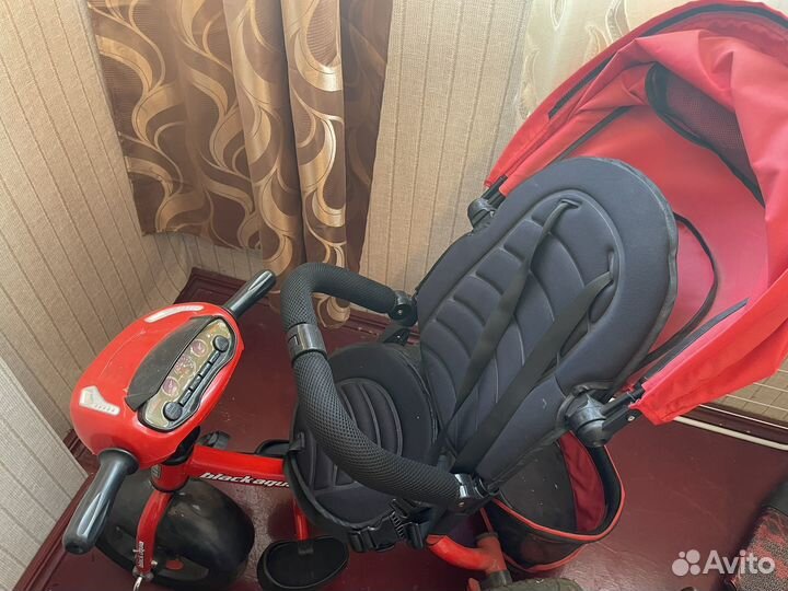 Трехколесный велосипед