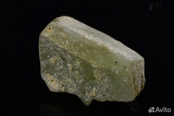 Кристалл. Перидот (хризолит). Лот №951