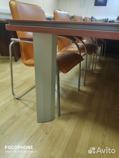 Мебель для переговорных/совещаний