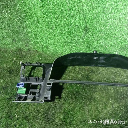 Консоль Toyota Caldina