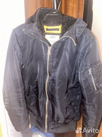 Alpha industries ma1 hooded