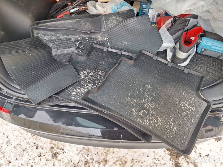 Продам коврики хендай туксон