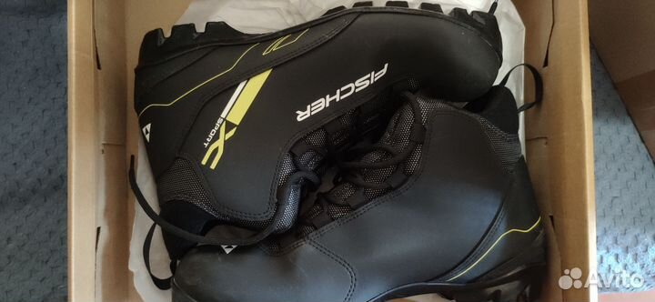 Лыжные ботинки fischer